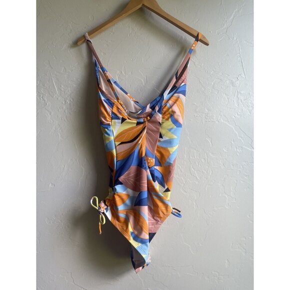 Kona Sol Twist-Front Shirred Full Coverage White Tropical Floral One Piece Swims - Picture 3 of 9